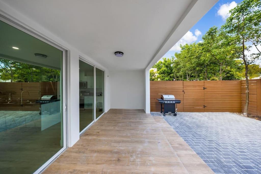 Pousada Up To 12 Guests! Modern Near Wynwood 29! *