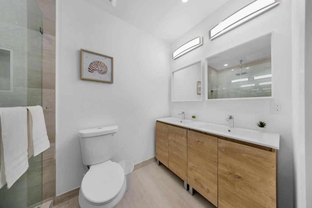 Pousada Up To 12 Guests! Modern Near Wynwood 29!