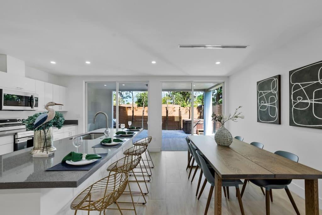 Up To 12 Guests! Modern Near Wynwood 29! Pousada Miami