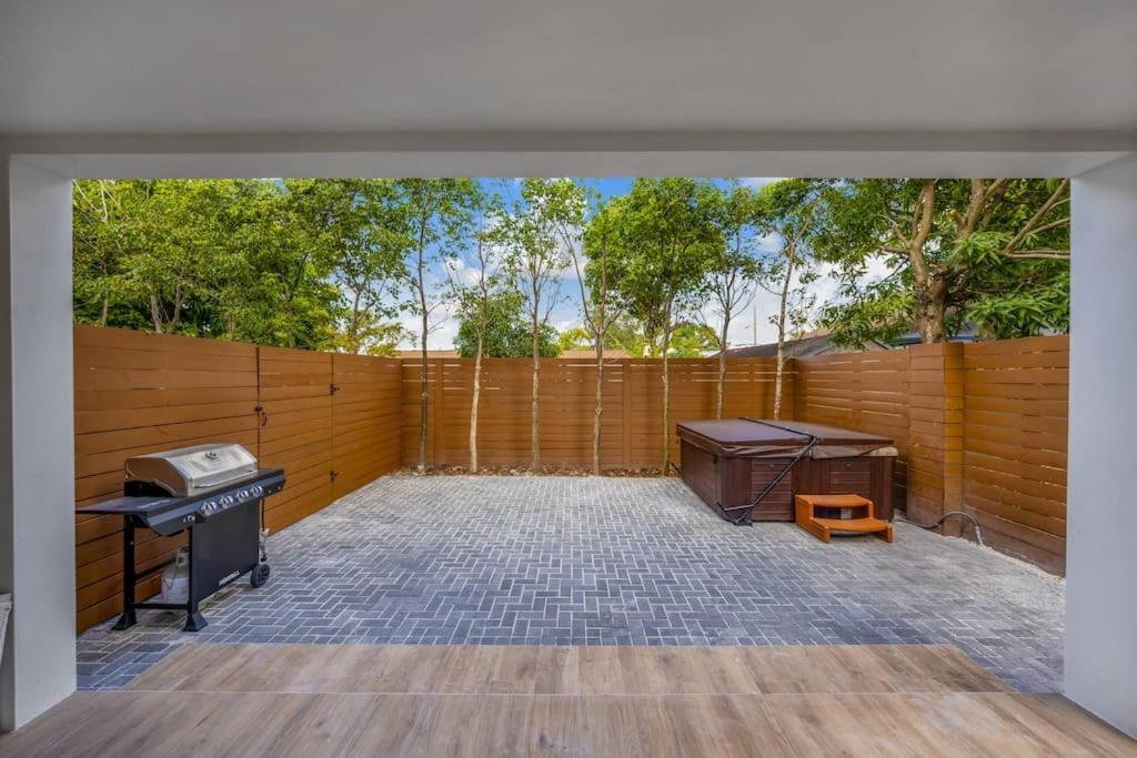 Up To 12 Guests! Modern Near Wynwood 29! Pousada Miami